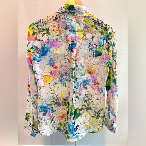 Women’s Express “Portofino” Button Down Shirt - Picture 3 of 3